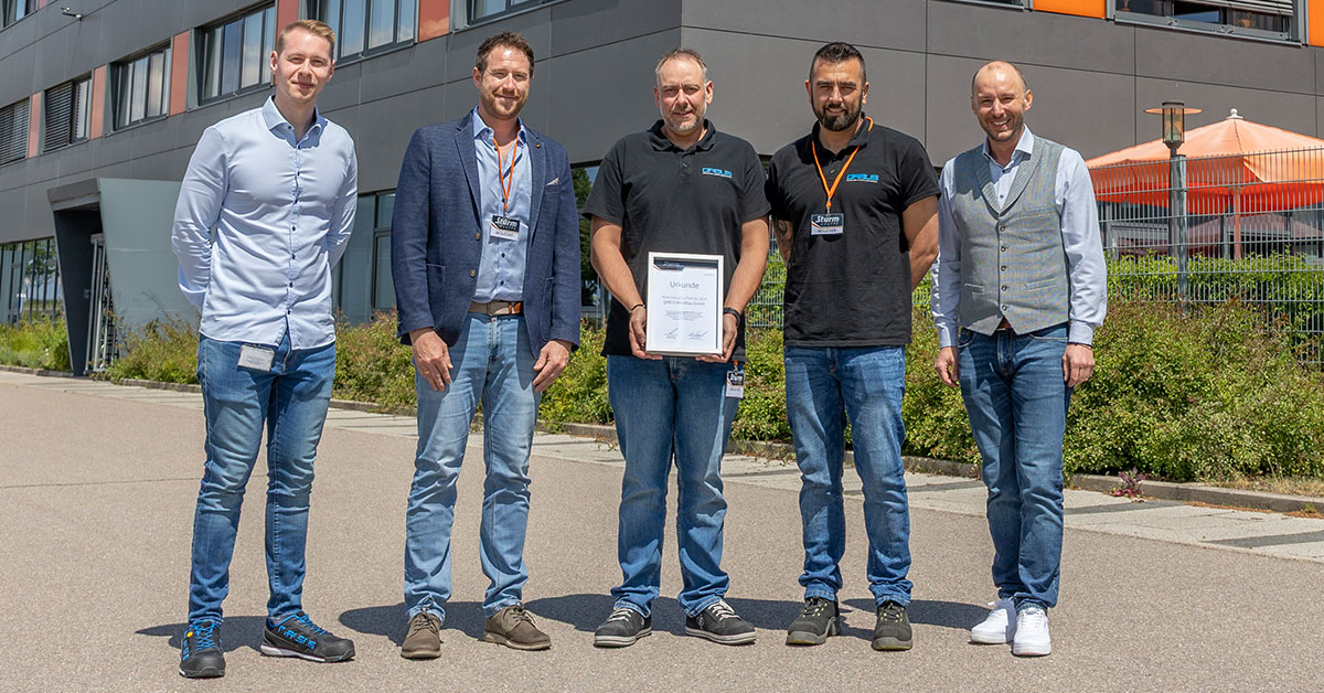 Auszeichnung zum Most Valuable Partner 2025 Mitarbeitende der Sturm-Gruppe und von QABUS