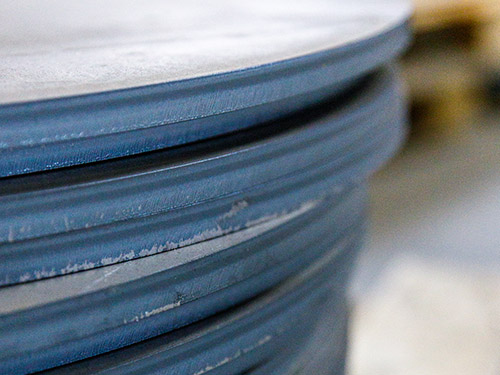 Werkstücke der QABUS Metallbau GmbH