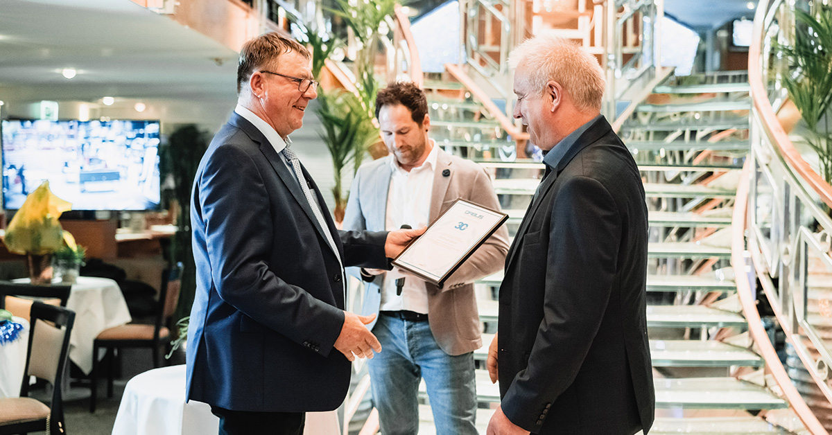 Firmenjubiläum 30 Jahre QABUS, Ehrung unserer Jubilare
